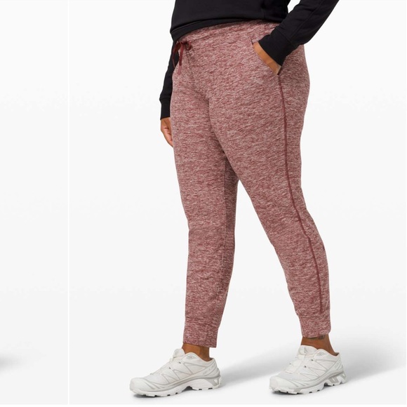 lululemon athletica Pants - Lululemon Ready to Rulu Fleece Jogger in Heathered Savannah Size 4